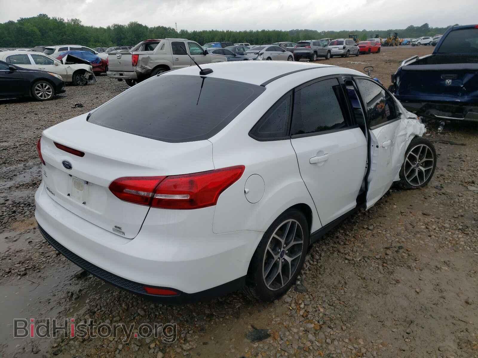 2018 FORD FOCUS - VIN: 1FADP3FE3JL275305 - Фото 4