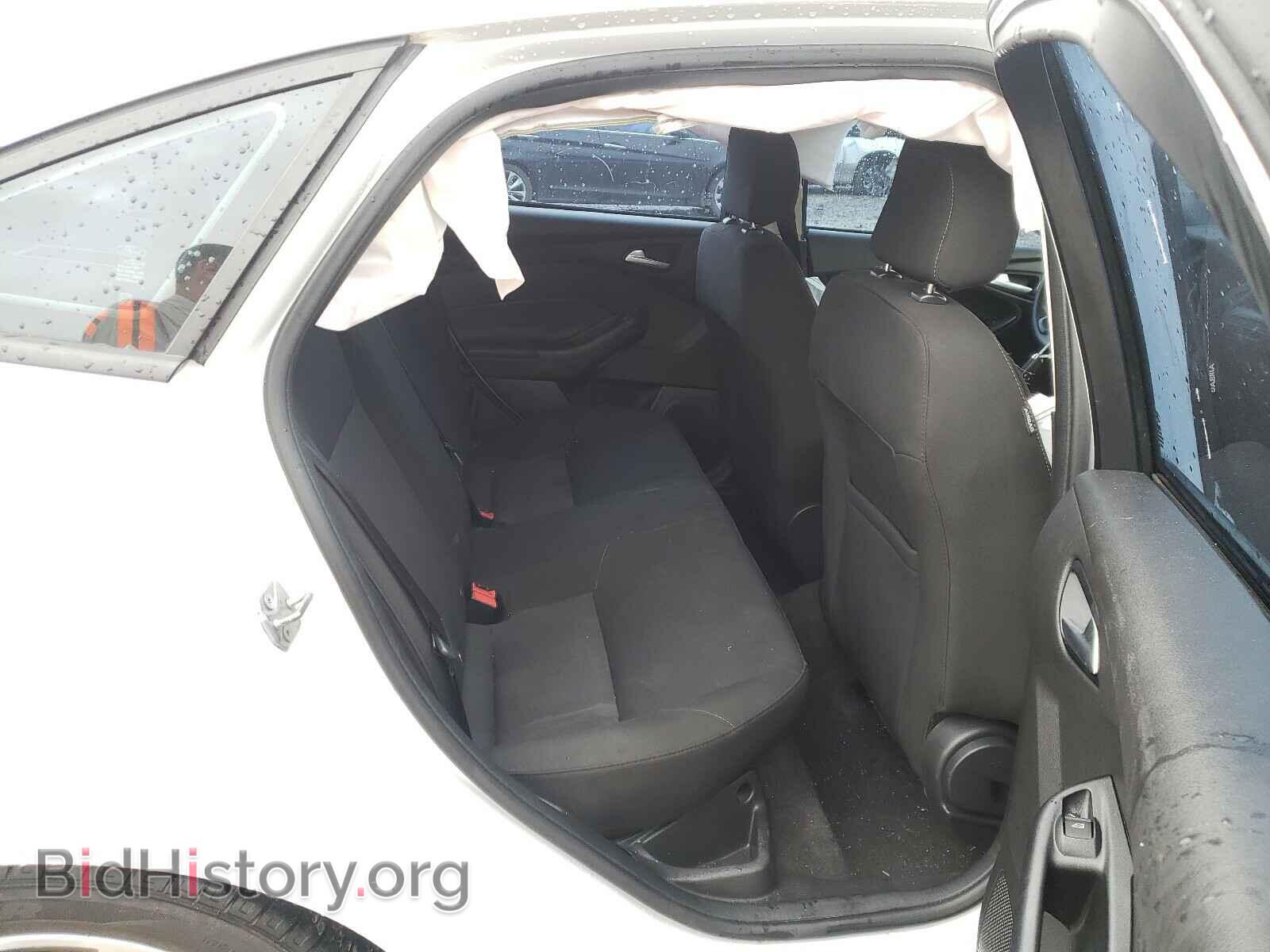 2018 FORD FOCUS - VIN: 1FADP3FE3JL275305 - Фото 6