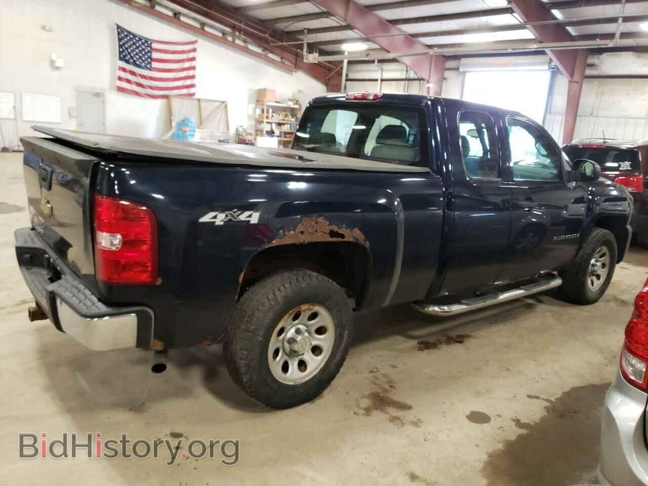 2007 CHEVROLET SILVERADO - VIN: 1GCEK19057Z636220 - Фото 3