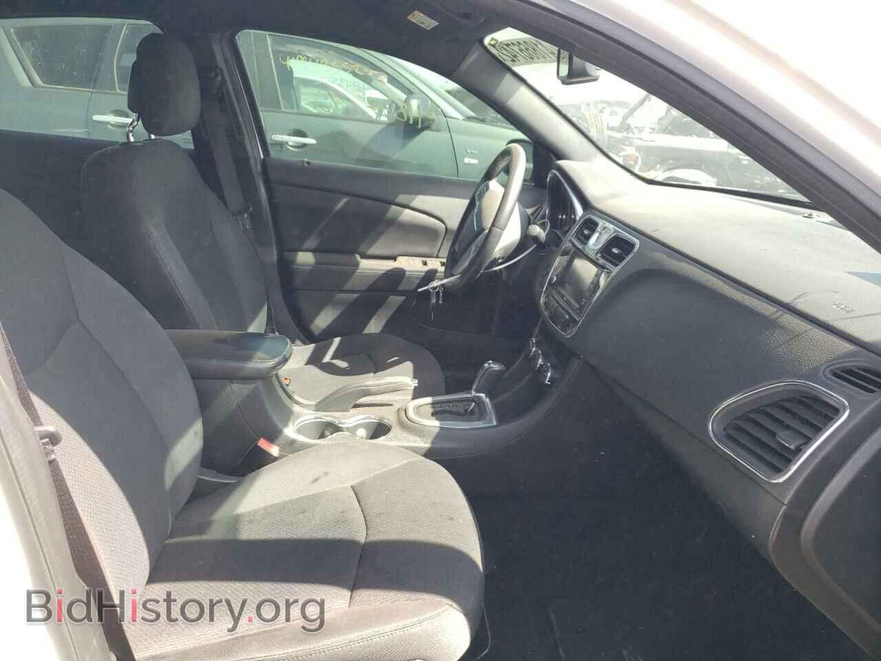 2012 CHRYSLER 200 - VIN: 1C3CCBBG4CN303613 - Фото 5