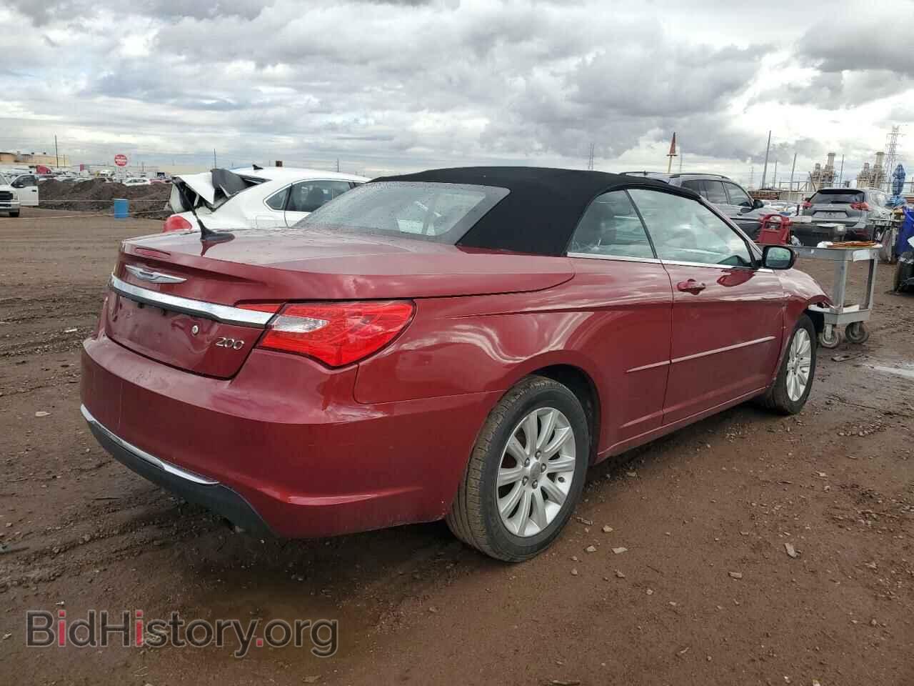 2013 CHRYSLER 200 - VIN: 1C3BCBEB3DN696582 - Photo 3