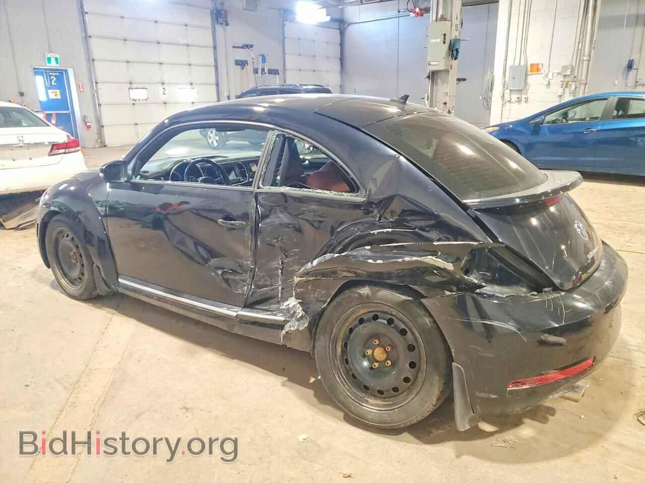 2017 VOLKSWAGEN BEETLE - VIN: 3VWJ17AT7HM604170 - Фото 2