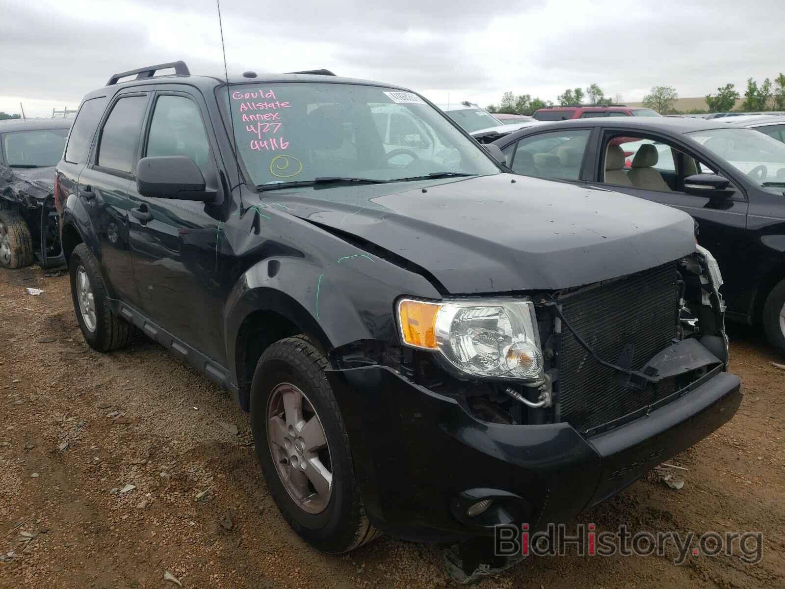 Photo 1FMCU0D73BKC47220 - FORD ESCAPE 2011