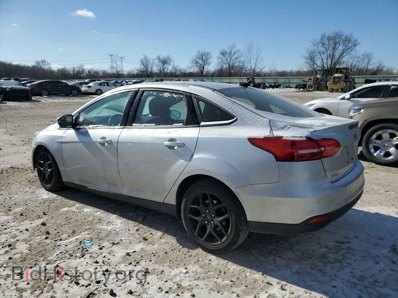 2016 FORD FOCUS - VIN: 1FADP3F26GL332241 - Photo 2
