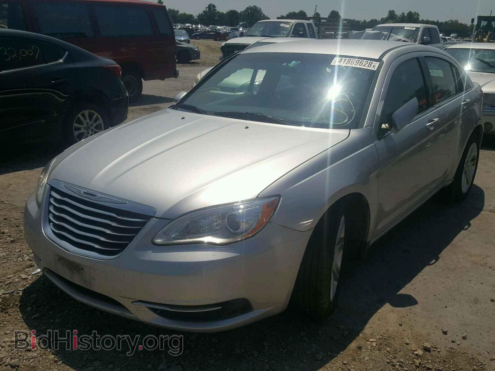 2012 CHRYSLER 200 - VIN: 1C3CCBAB2CN291998 - Photo 2