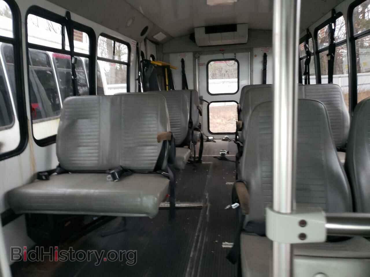 2011 FORD ECONOLINE - VIN: 1FDFE4FSXBDB26773 - Photo 10