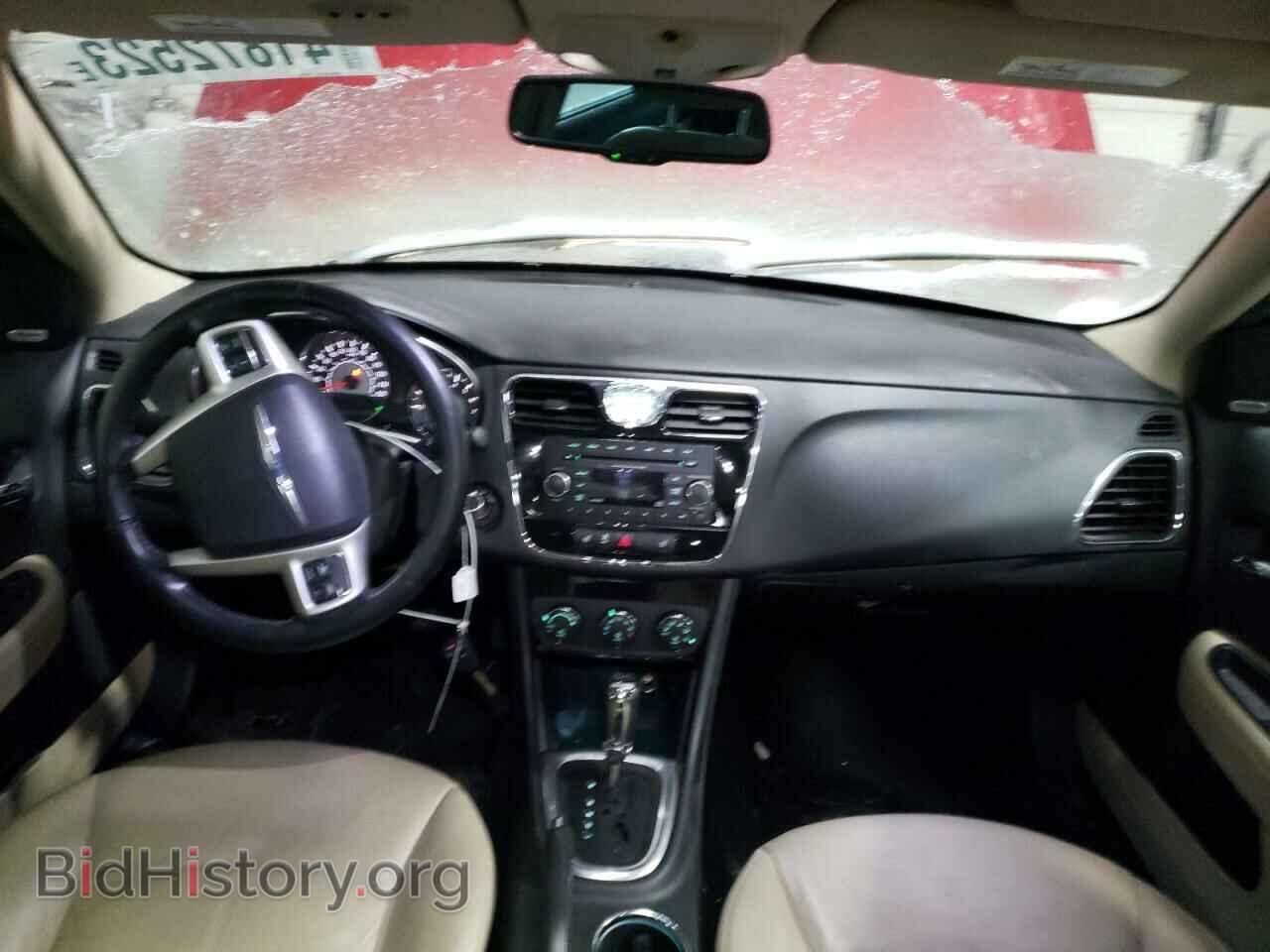 2013 CHRYSLER 200 - VIN: 1C3CCBCG6DN504400 - Фото 8