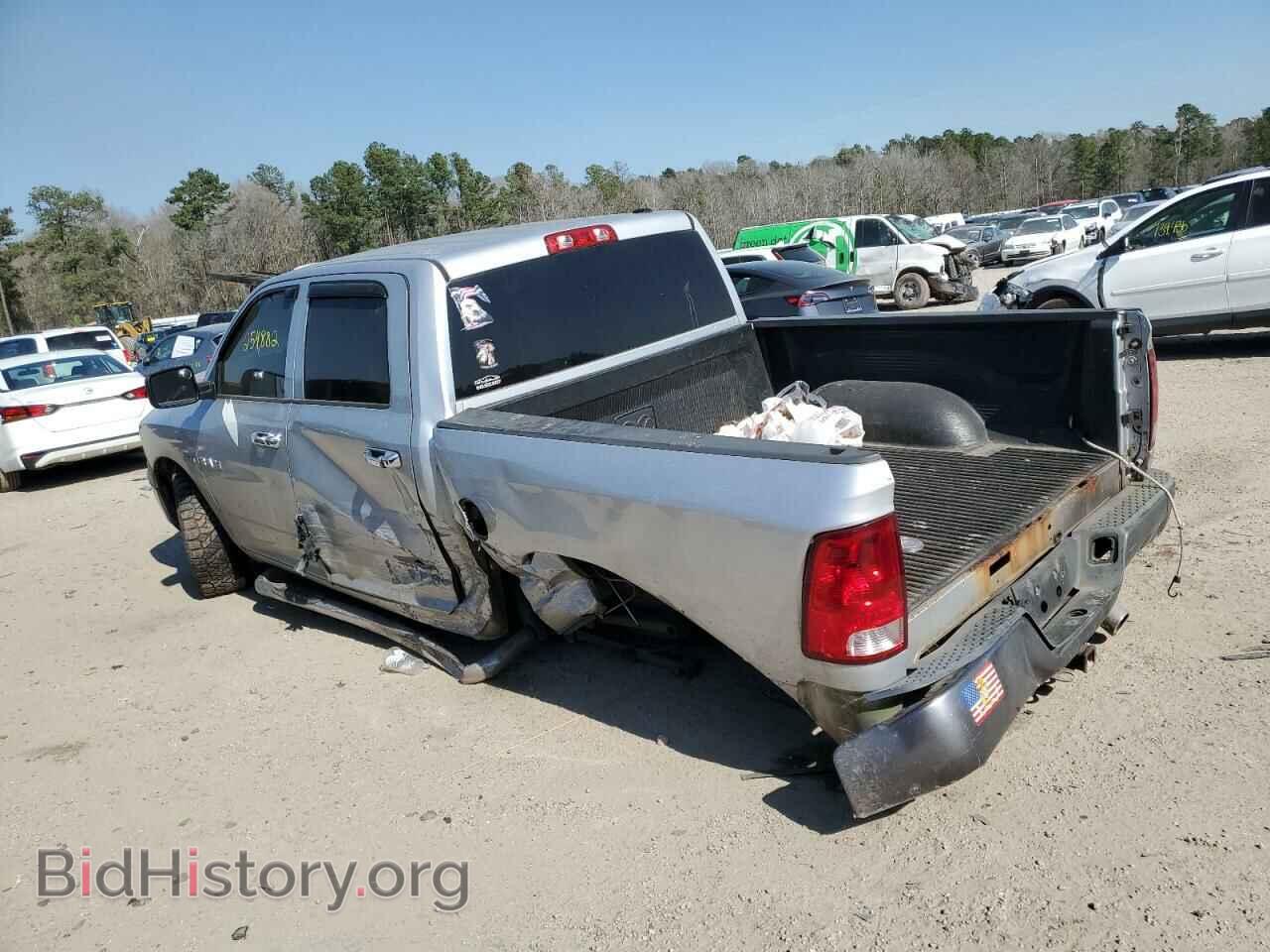 2010 DODGE RAM 1500 - VIN: 1D7RV1CT2AS108510 - Фото 2