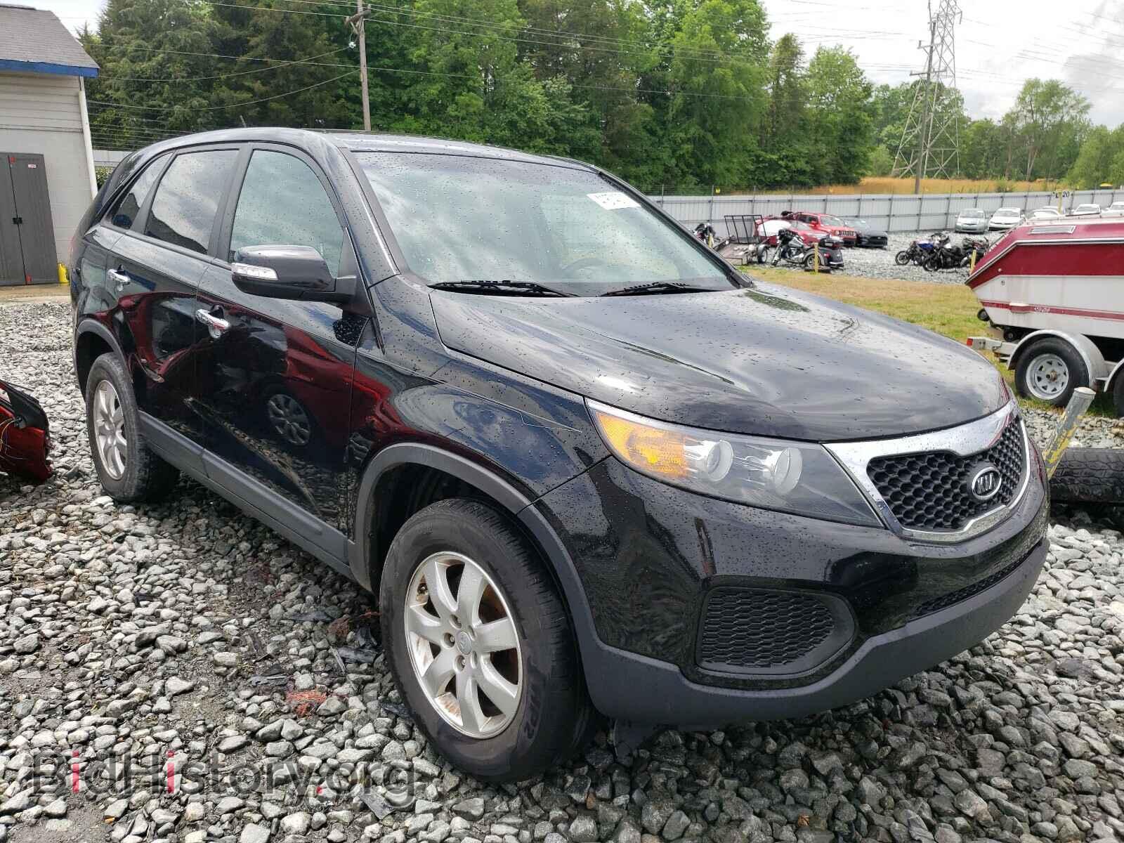 Photo 5XYKT3A17DG409640 - KIA SORENTO 2013