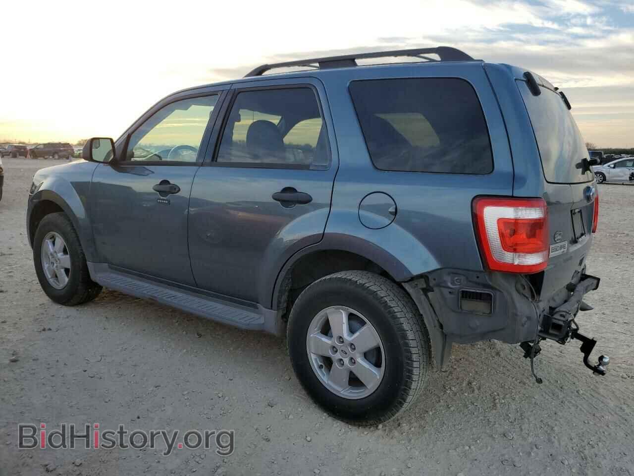 2010 FORD ESCAPE - VIN: 1FMCU0DG9AKC45728 - Фото 2