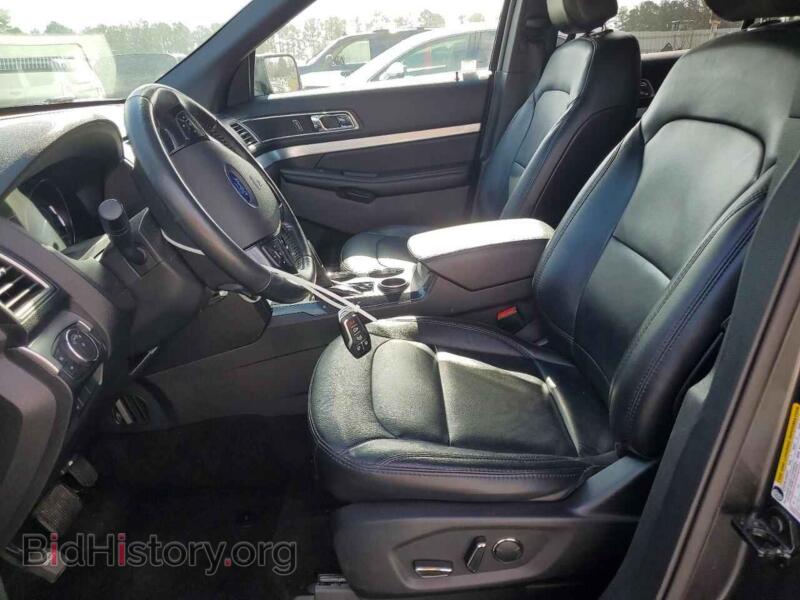 2017 Ford EXPLORER (VIN 1FM5K7DHXHGE40640) — photo 7 of 13