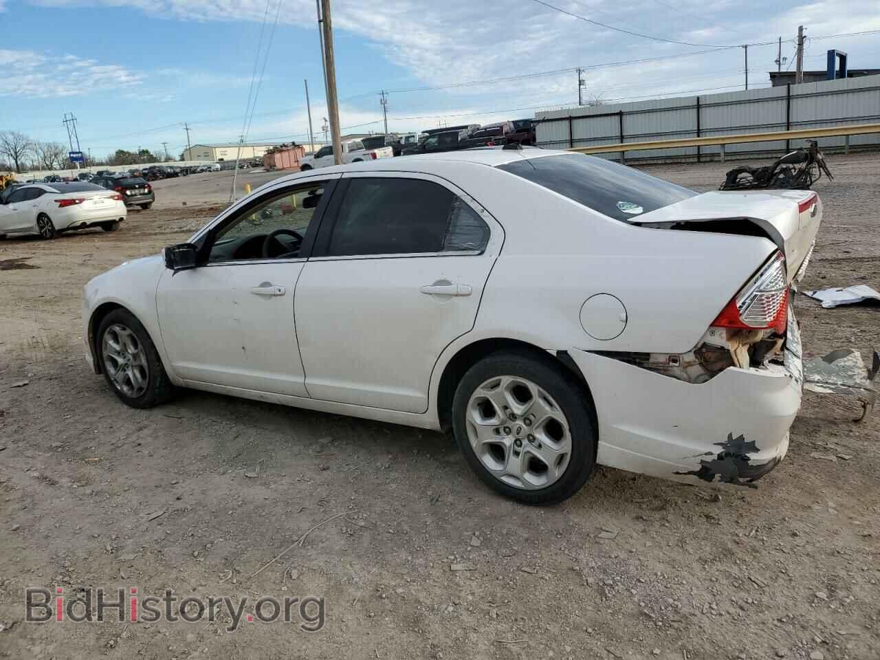 2011 FORD ALL Models - VIN: 3FAHP0HA3BR251115 - Фото 2