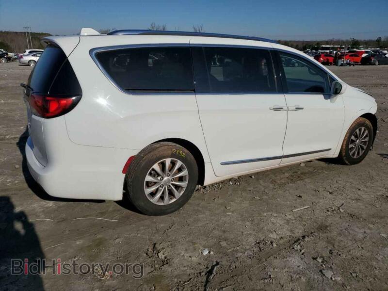 2019 Chrysler PACIFICA (VIN 2C4RC1BG4KR554472) — фото 3 из 16
