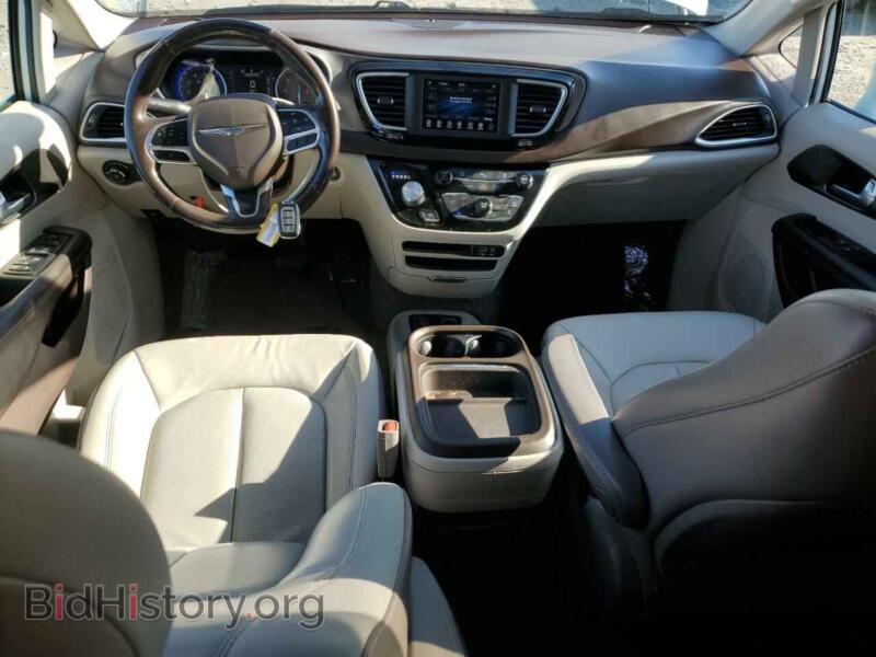 2019 Chrysler PACIFICA (VIN 2C4RC1BG4KR554472) — фото 8 из 16
