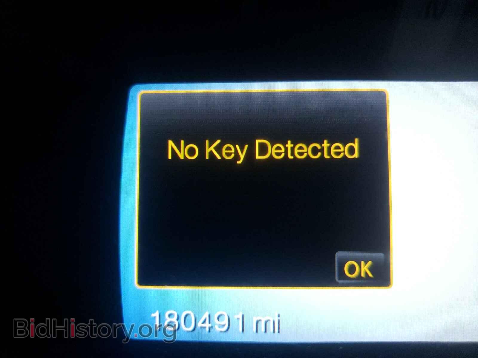 2011 FORD EXPLORER - VIN: 1FMHK7F82BGA82161 - Фото 8