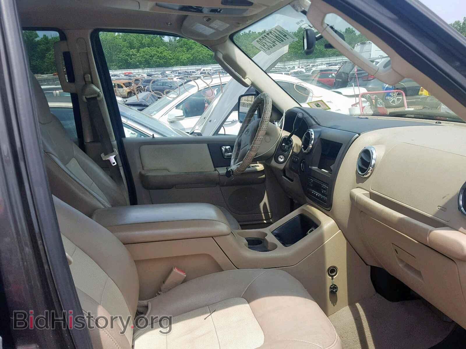 2005 FORD EXPEDITION - VIN: 1FMPU18595LA70834 - Фото 5