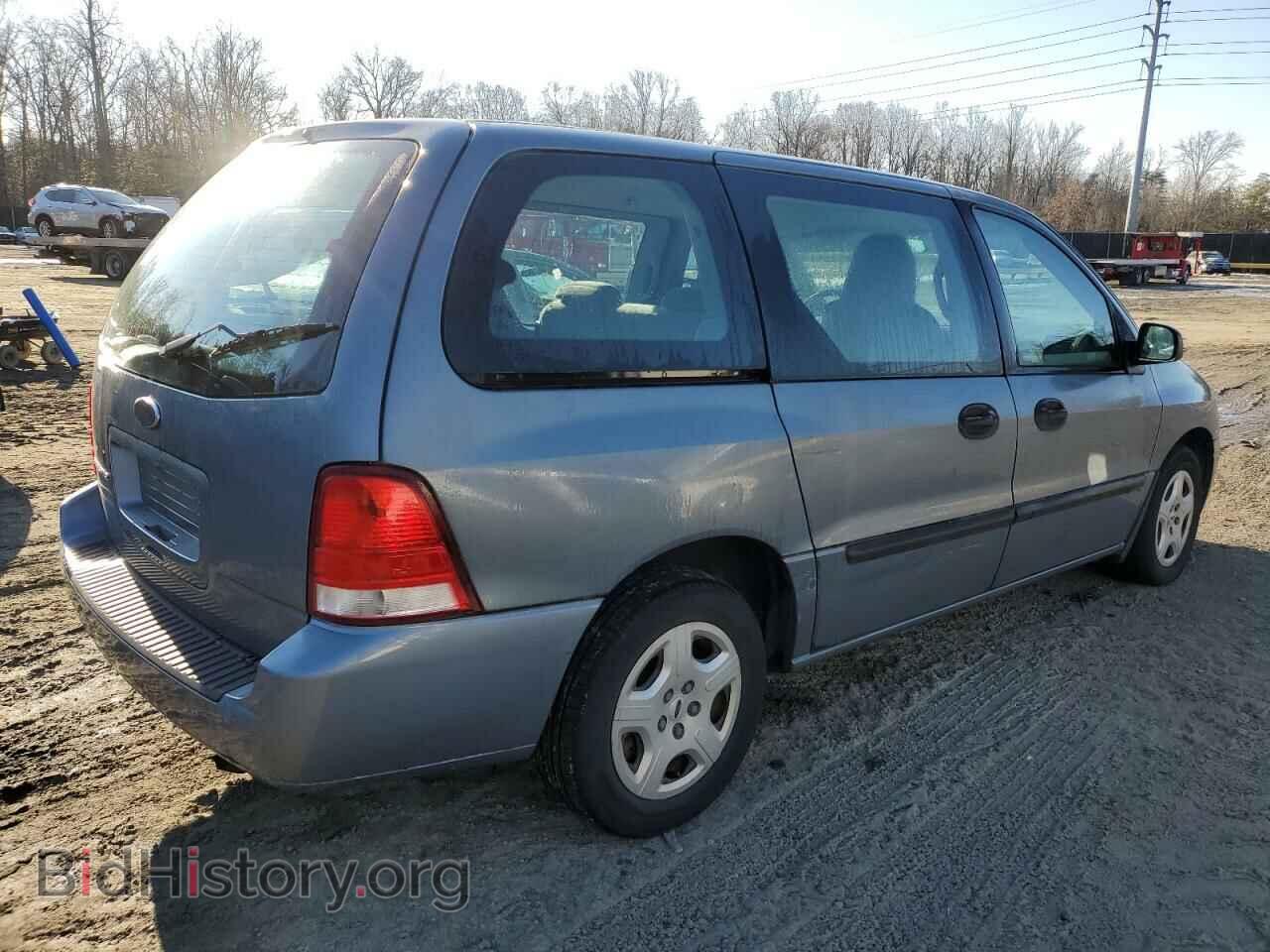 2005 FORD FREESTAR - VIN: 2FMZA50695BA10131 - Фото 3