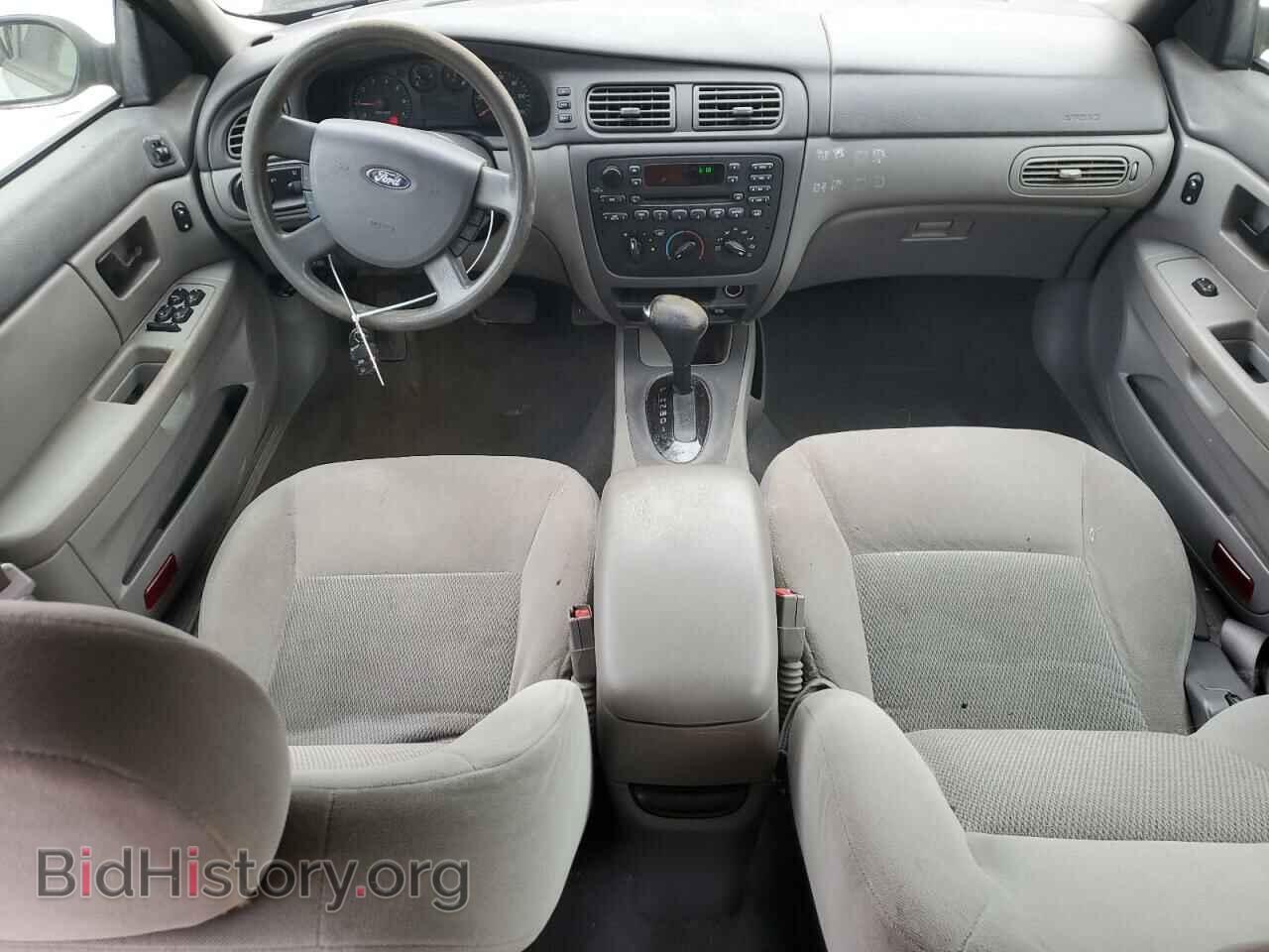 2006 FORD TAURUS - VIN: 1FAFP53U06A161569 - Фото 8