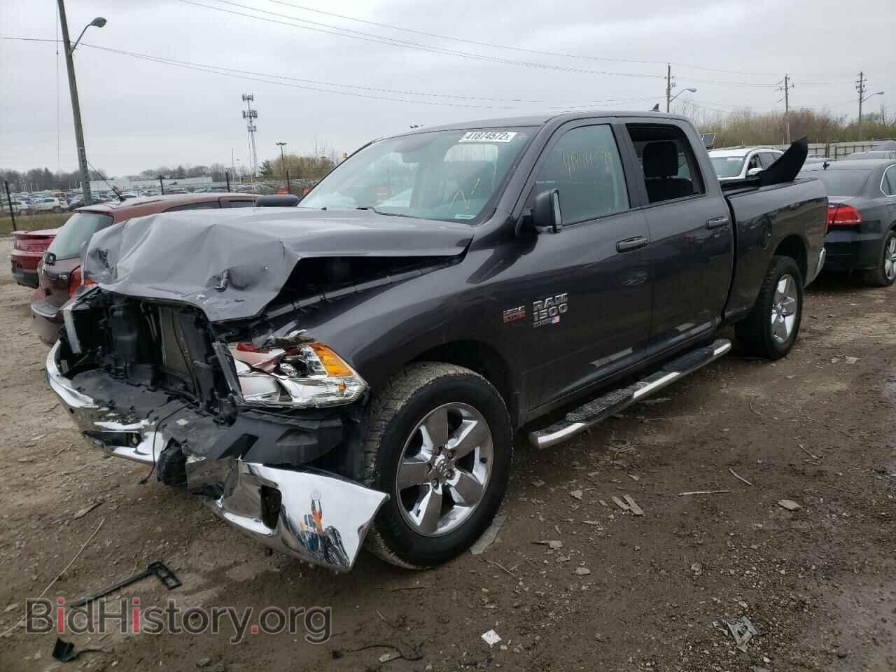 2019 RAM 1500 - VIN: 1C6RR7TT1KS727576 - Фото 2