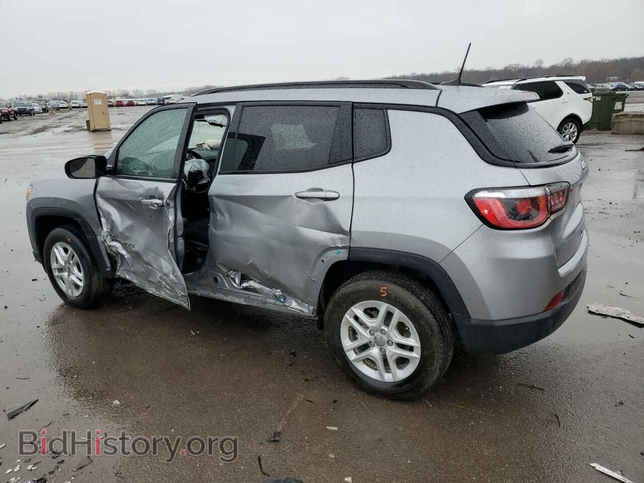 2018 JEEP COMPASS - VIN: 3C4NJCAB0JT250864 - Фото 2
