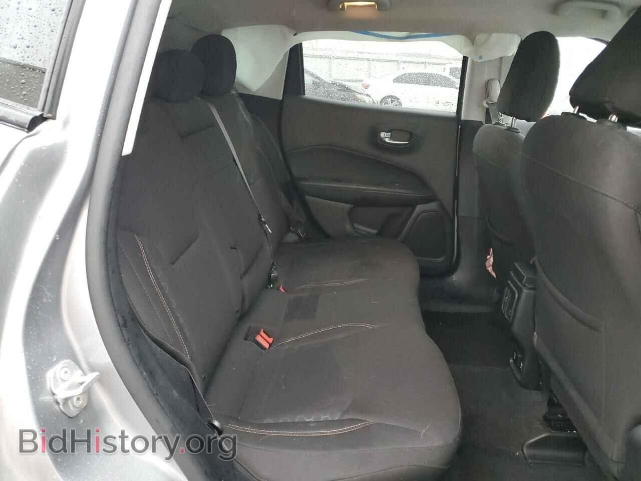 2018 JEEP COMPASS - VIN: 3C4NJCAB0JT250864 - Фото 11