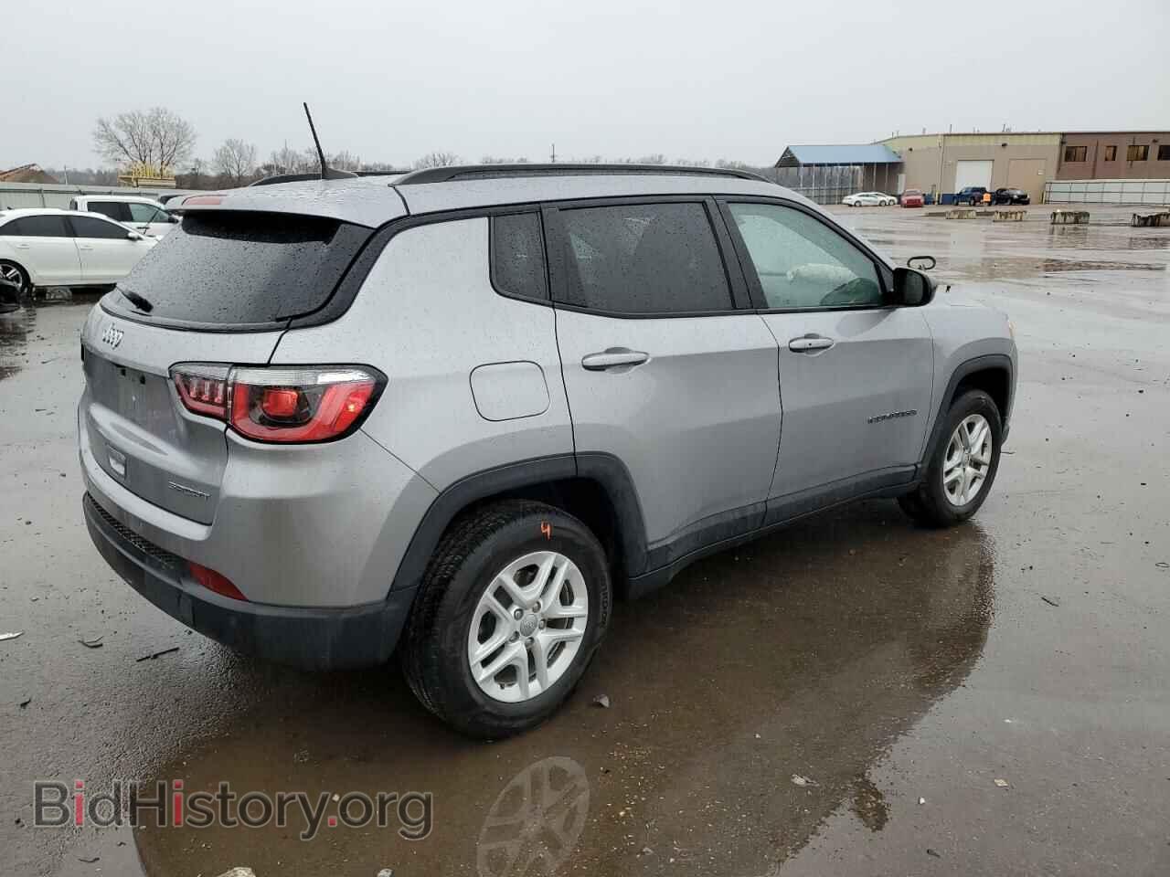 2018 JEEP COMPASS - VIN: 3C4NJCAB0JT250864 - Фото 3