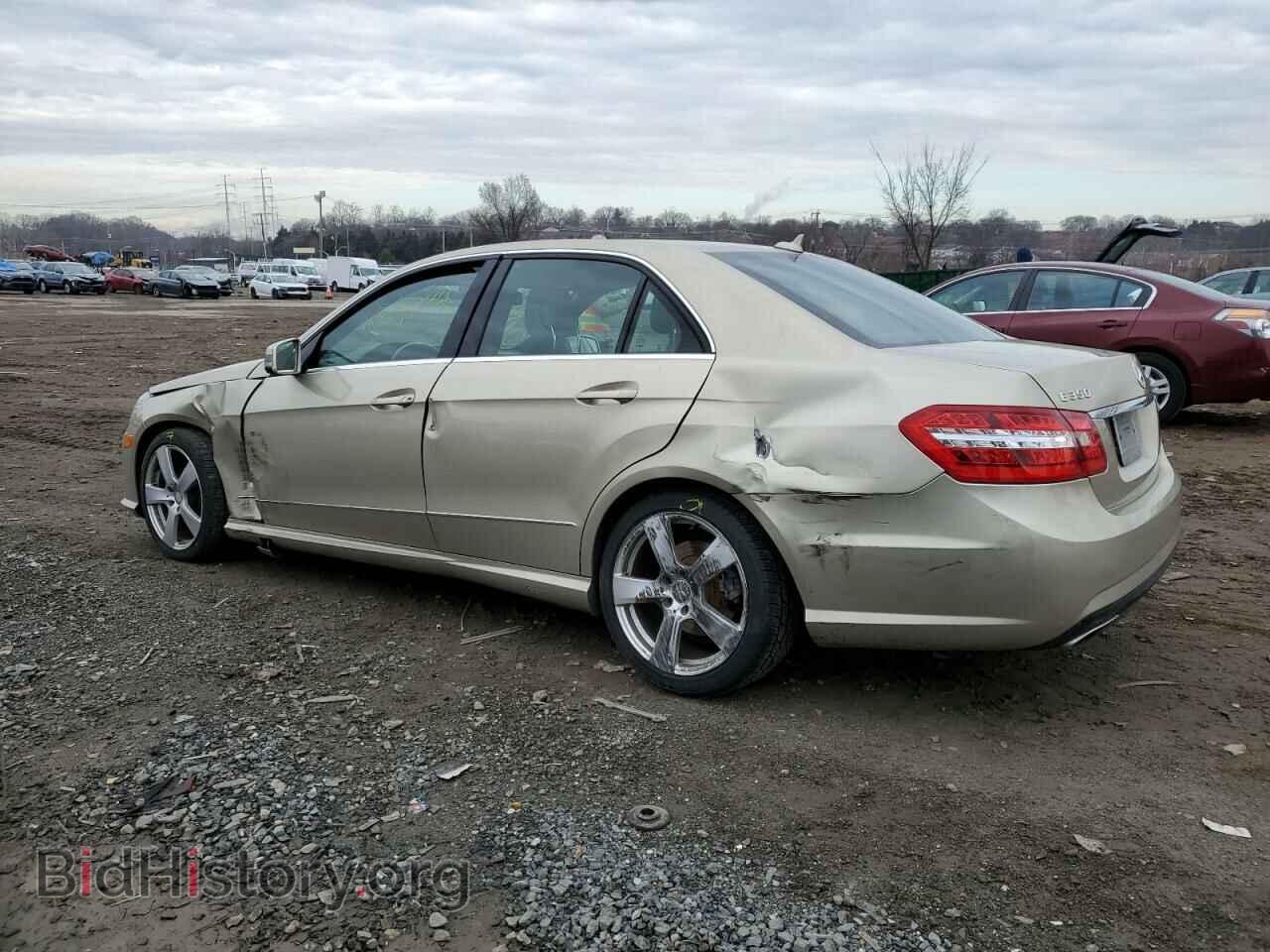 2010 MERCEDES-BENZ E-CLASS - VIN: WDDHF8HB4AA155982 - Фото 2