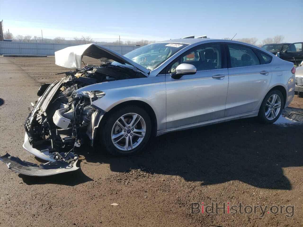 Photo 3FA6P0H75JR190926 - FORD FUSION 2018