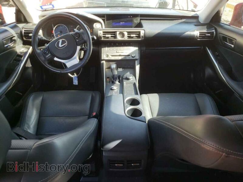 2015 Lexus IS (VIN JTHBF1D21F5055995) — фото 8 из 12
