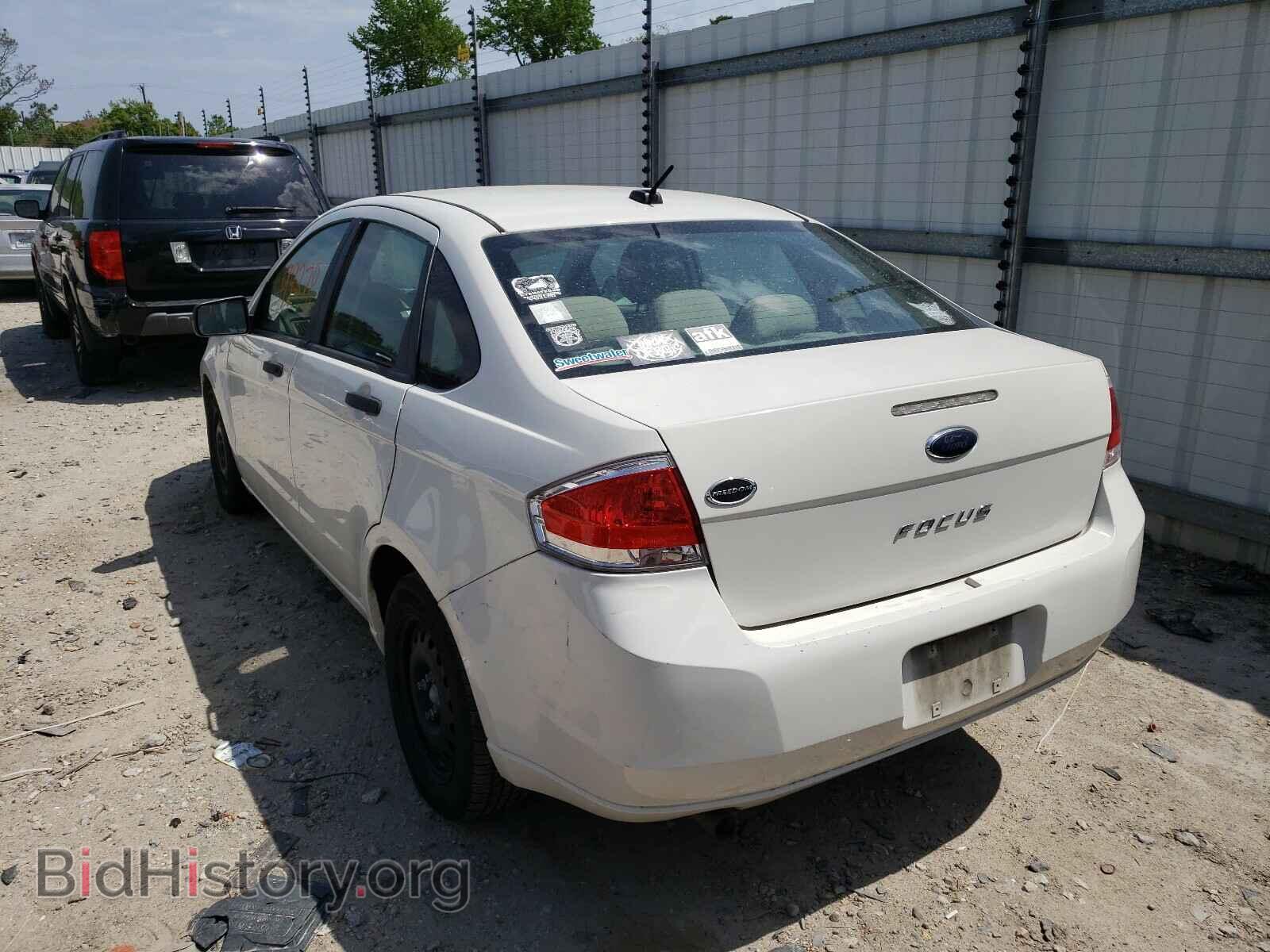 2011 FORD FOCUS - VIN: 1FAHP3EN0BW187590 - Фото 3