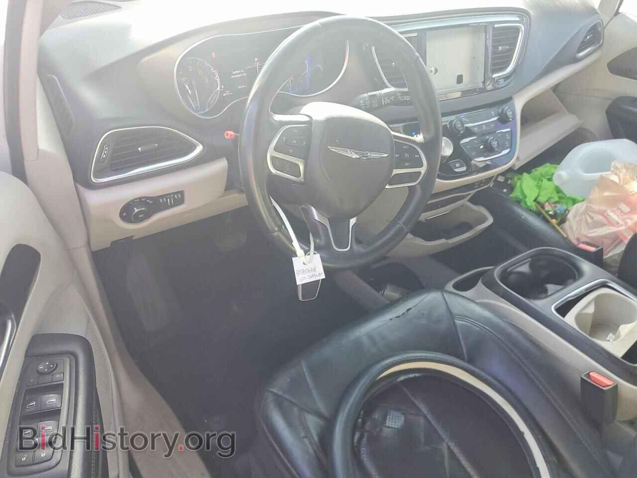 2017 CHRYSLER PACIFICA - VIN: 2C4RC1EG5HR543680 - Photo 8