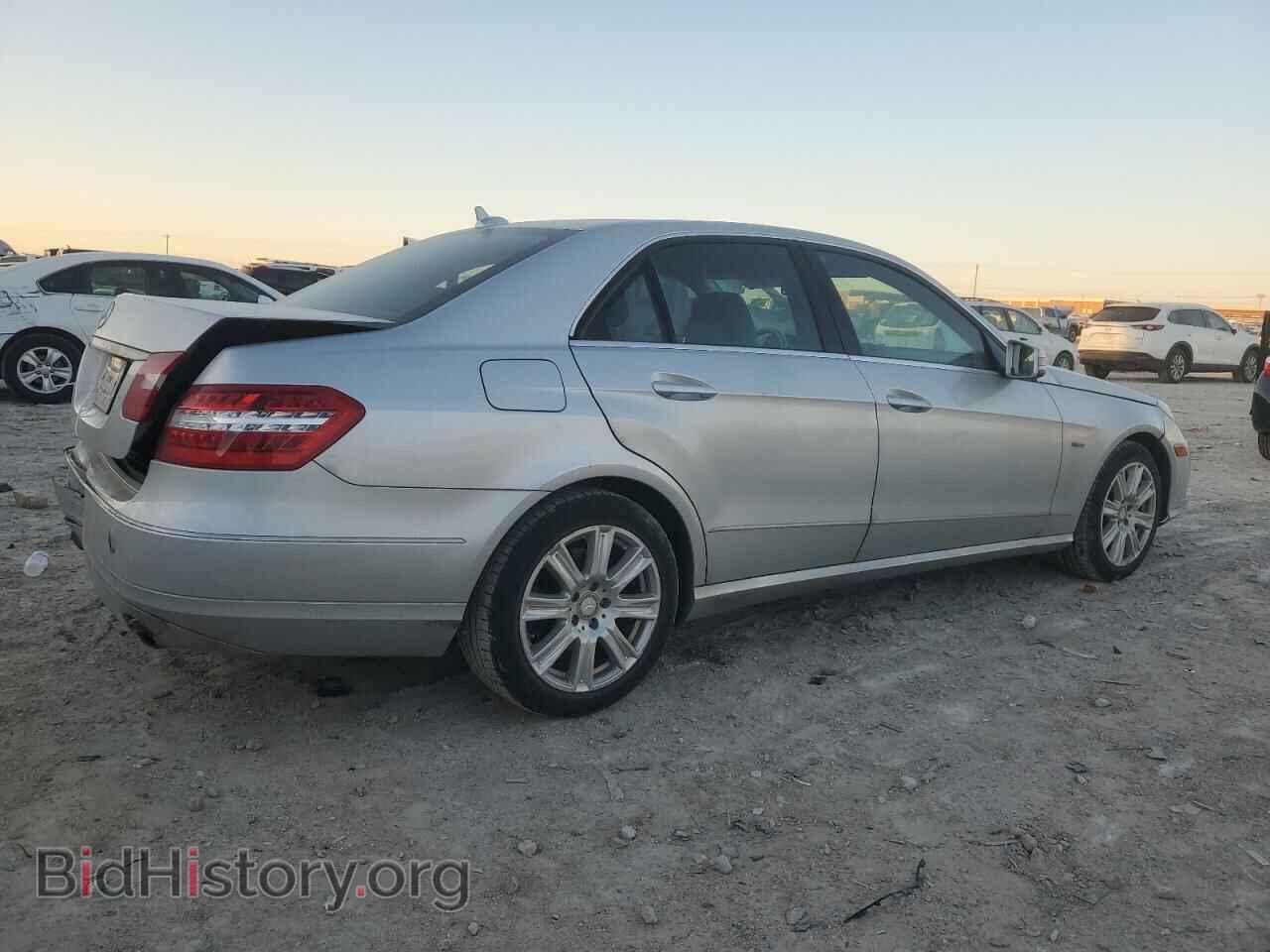 2012 MERCEDES-BENZ E-CLASS - VIN: WDDHF5KB2CA534618 - Фото 3