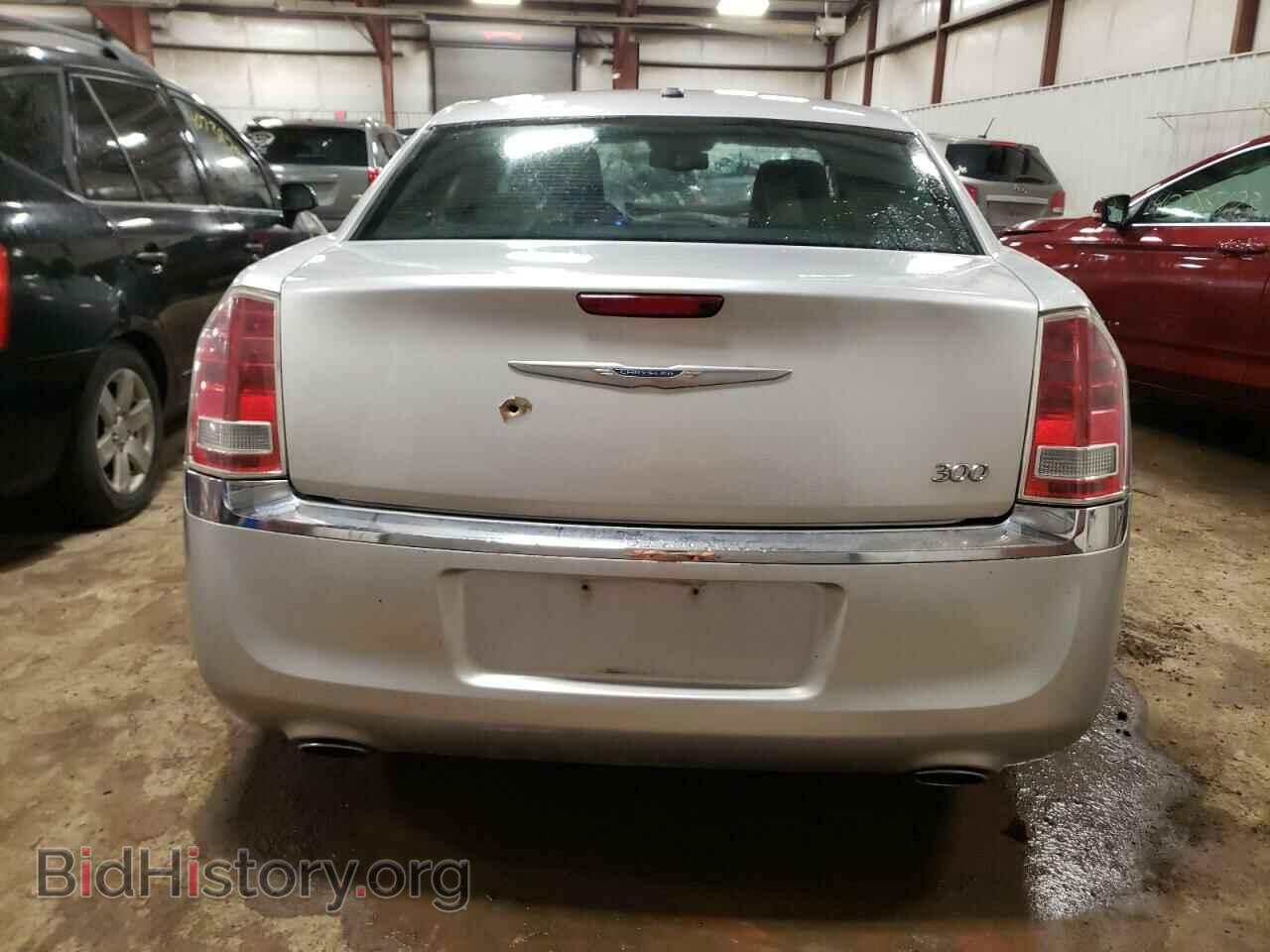 2012 CHRYSLER 300 - VIN: 2C3CCAAG3CH201966 - Фото 6