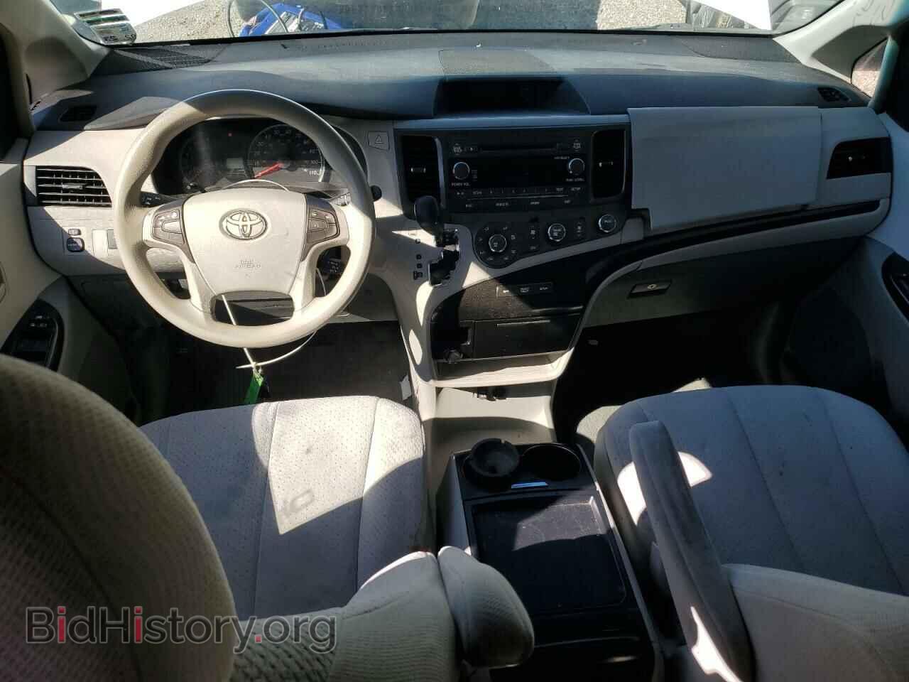 2011 TOYOTA All Models - VIN: 5TDKK3DC7BS031321 - Photo 8