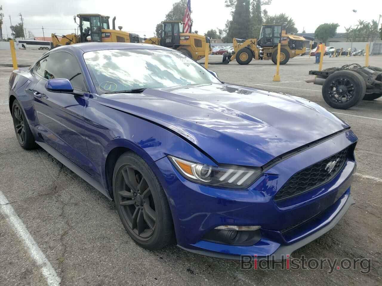 Photo 1FA6P8TH8G5235495 - FORD MUSTANG 2016