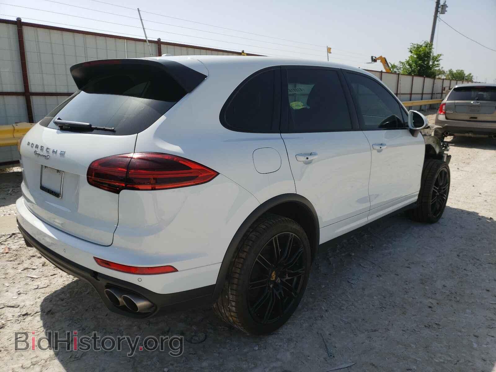 2017 PORSCHE CAYENNE - VIN: WP1AB2A22HLA52698 - Фото 4