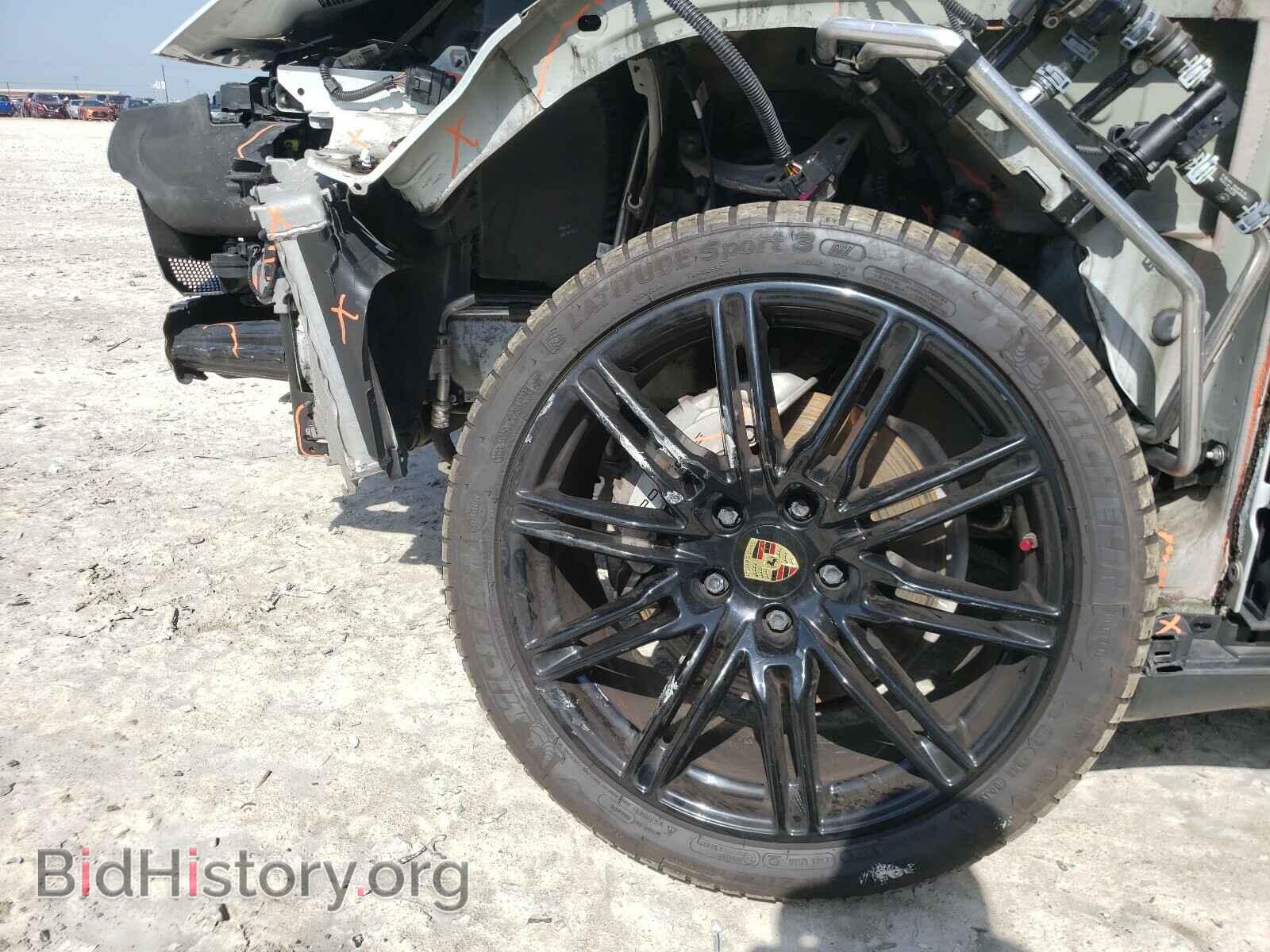 2017 PORSCHE CAYENNE - VIN: WP1AB2A22HLA52698 - Фото 9