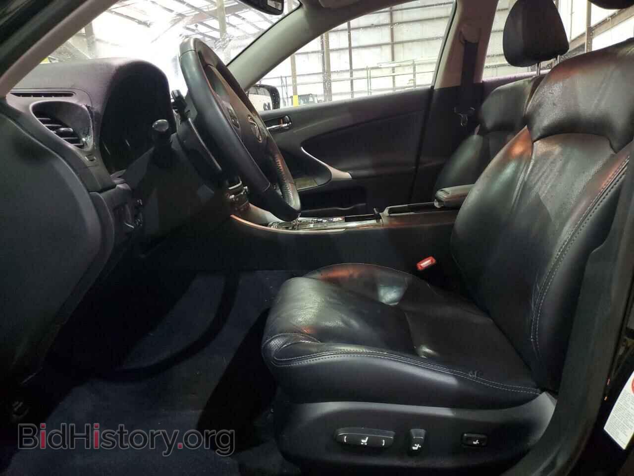 2011 LEXUS IS - VIN: JTHCF5C27B5046418 - Photo 7