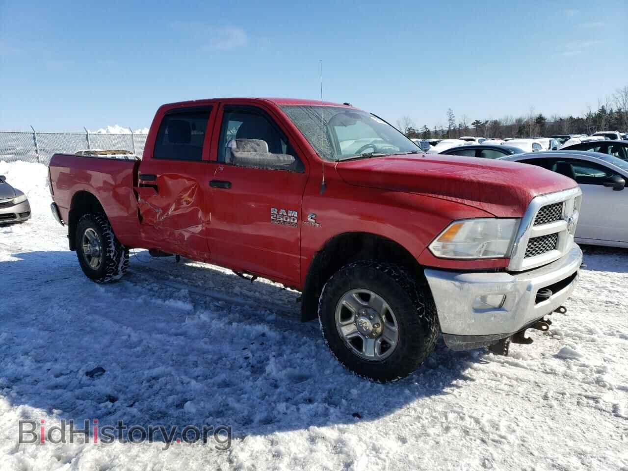 2015 RAM All Models - VIN: 3C6UR5CL8FG563674 - Photo 4