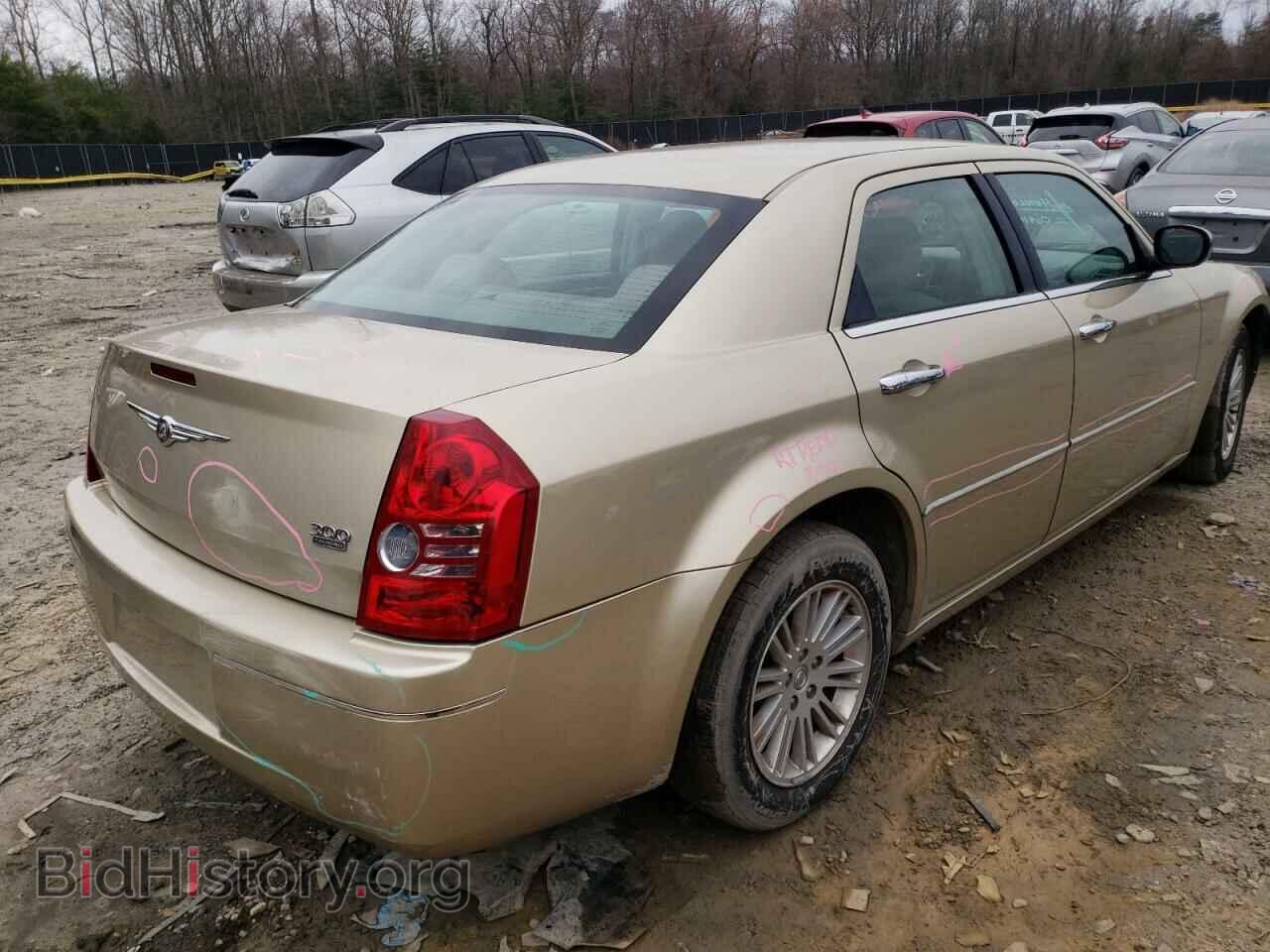 2010 CHRYSLER 300 - VIN: 2C3CA4CD2AH148636 - Фото 3