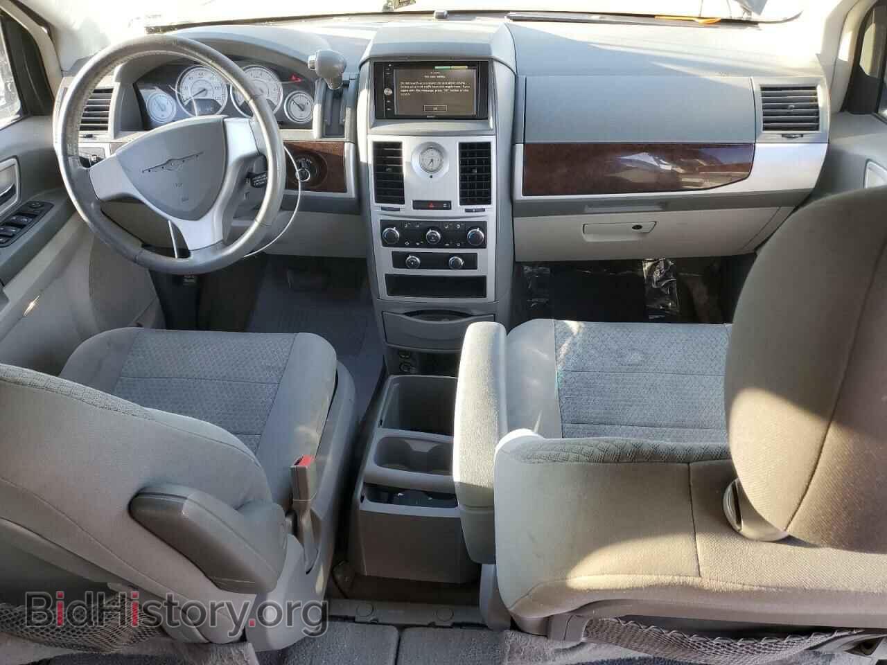 2010 CHRYSLER MINIVAN - VIN: 2A4RR5D11AR243590 - Фото 8