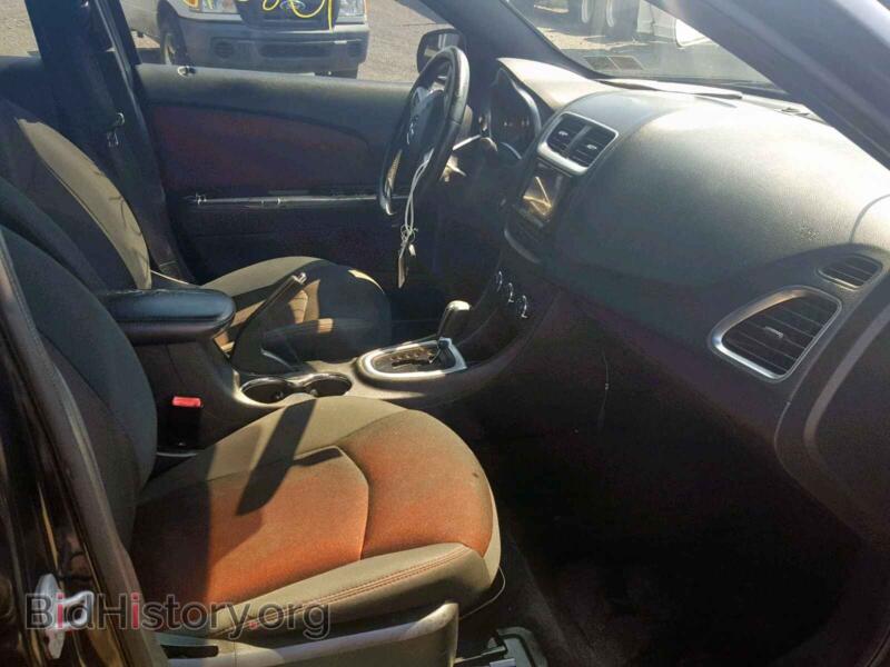 2011 Dodge AVENGER (VIN 1B3BD1FG7BN523644) — photo 5 of 10