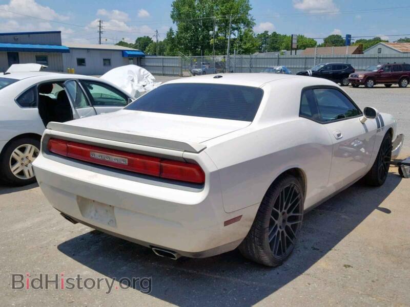 2009 Dodge CHALLENGER (VIN 2B3LJ54T29H542979) — фото 4 из 10