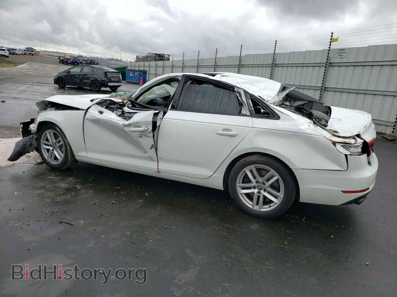 2017 AUDI A4 - VIN: WAUGNAF46HN056973 - Фото 2