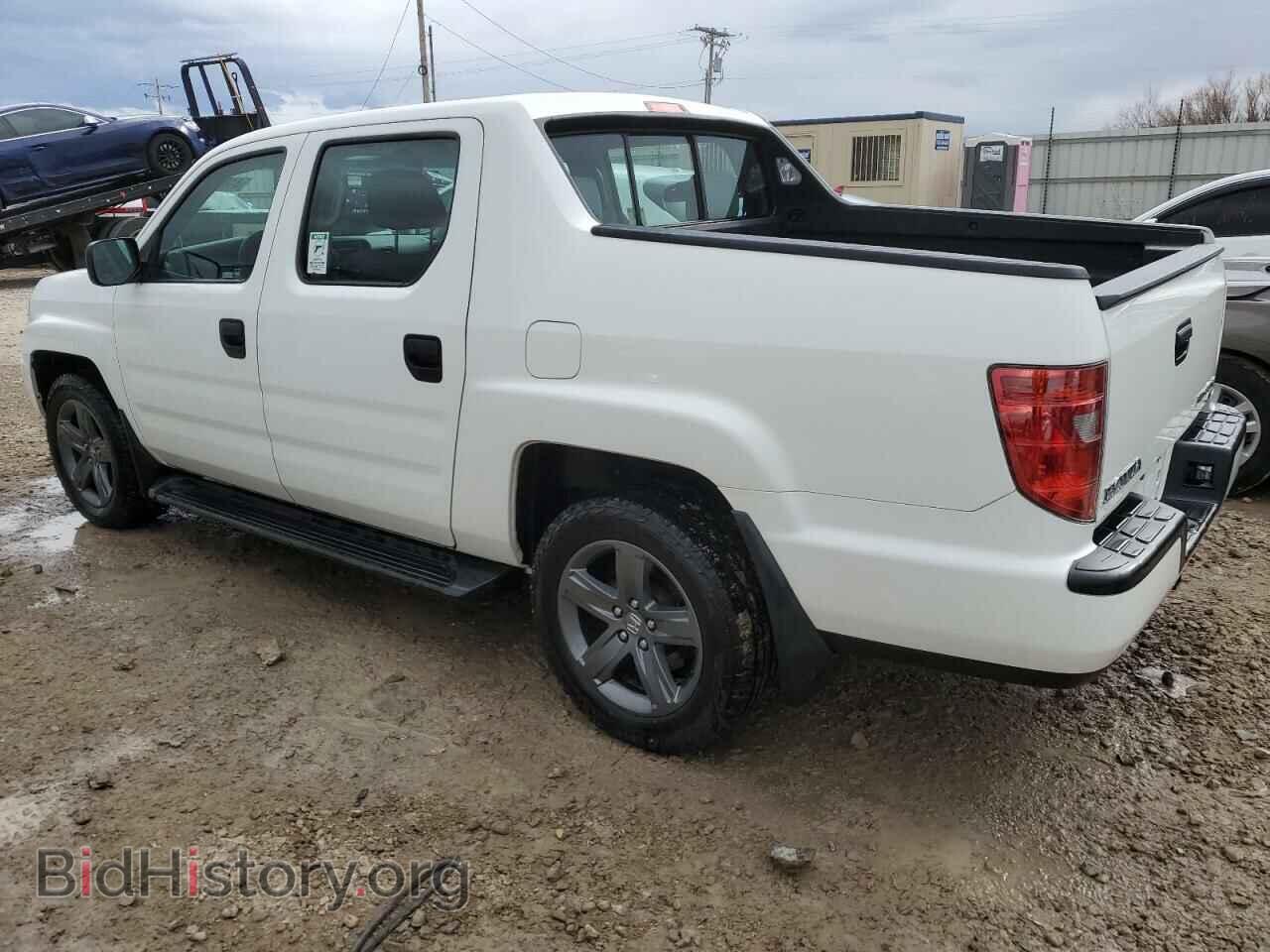 2011 HONDA RIDGELINE - VIN: 5FPYK1F26BB454955 - Фото 2
