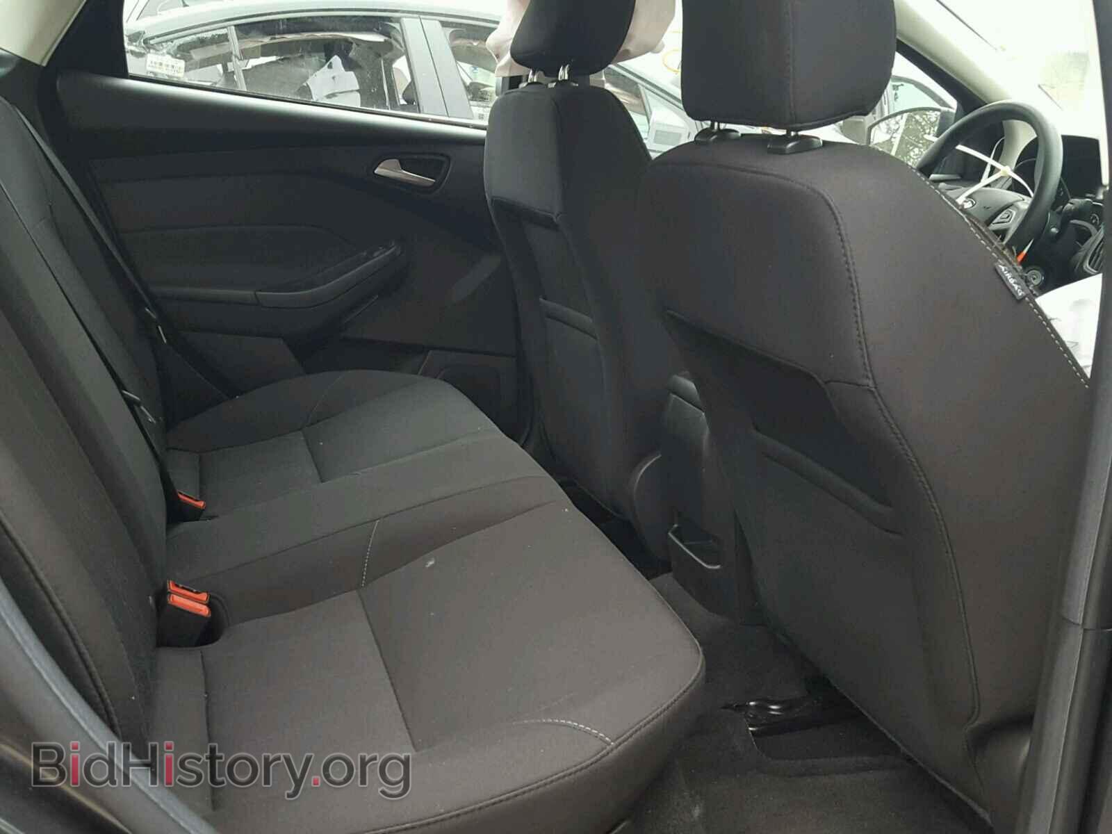 2017 FORD FOCUS - VIN: 1FADP3F2XHL290884 - Photo 6