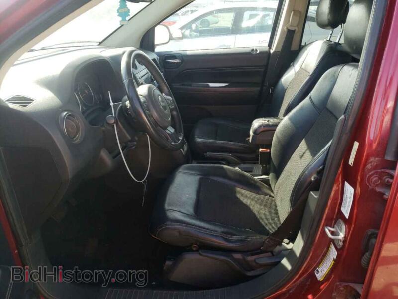 2014 Jeep COMPASS (VIN 1C4NJCEA0ED522729) — фото 7 из 12