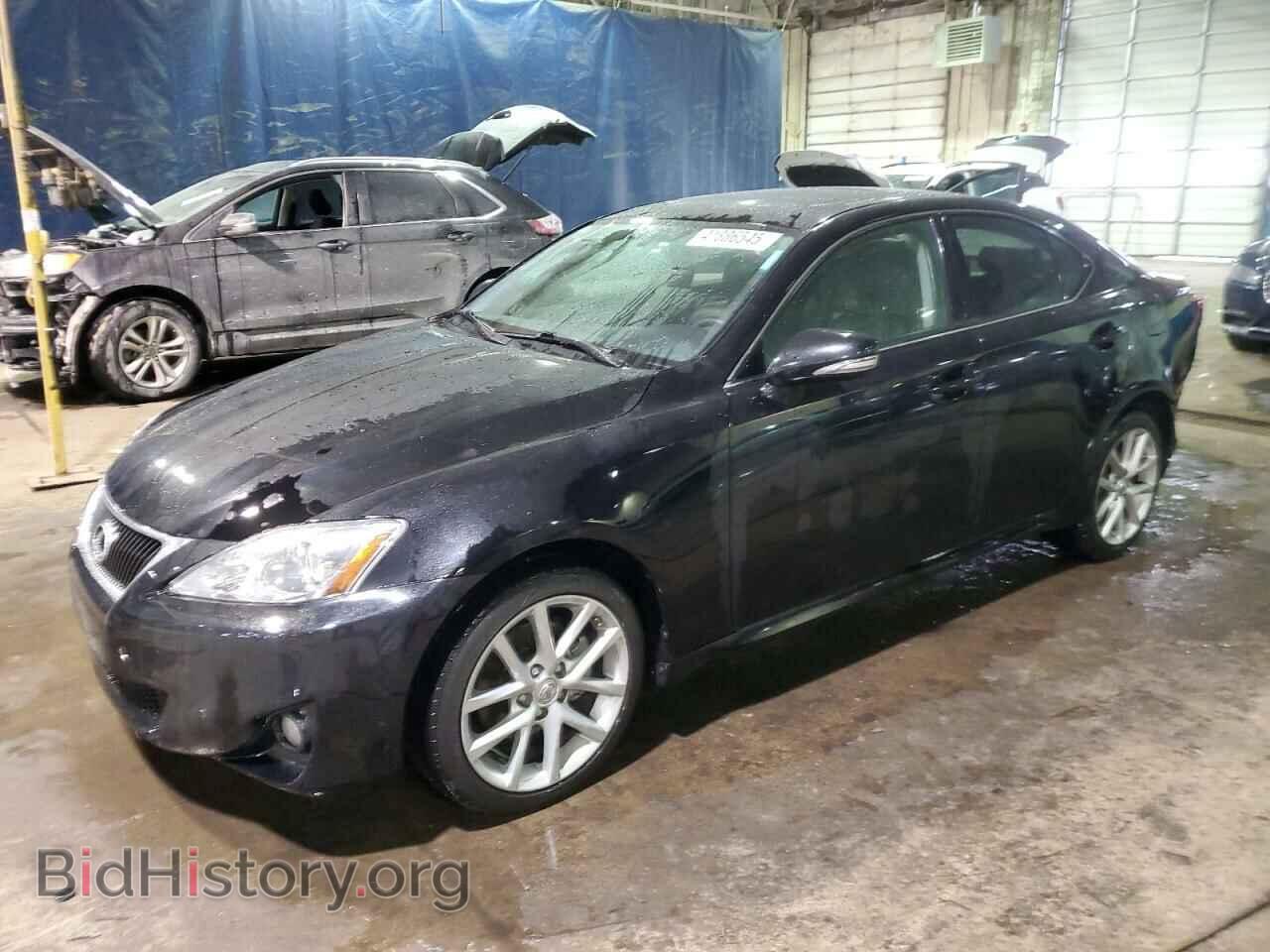 Photo JTHCF5C26B5051335 - LEXUS IS 2011