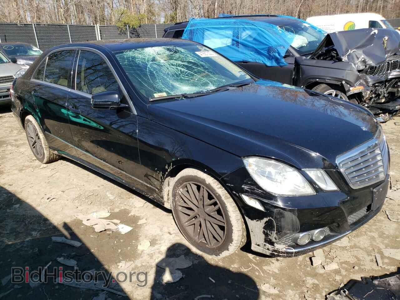 2011 MERCEDES-BENZ E-CLASS - VIN: WDDHF8HB8BA359217 - Фото 4
