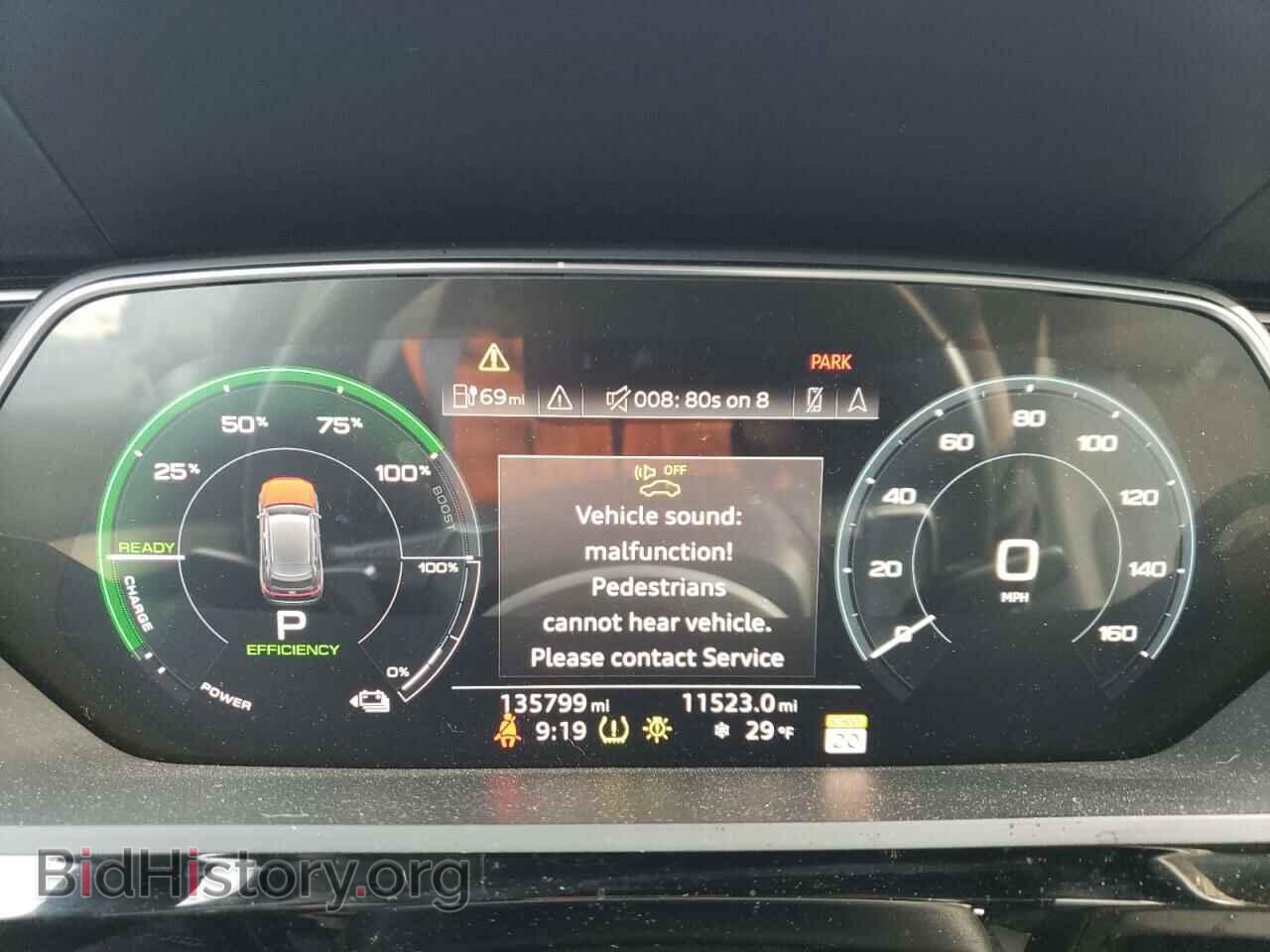 2019 AUDI E-TRON - VIN: WA1LAAGE5KB008730 - Фото 9